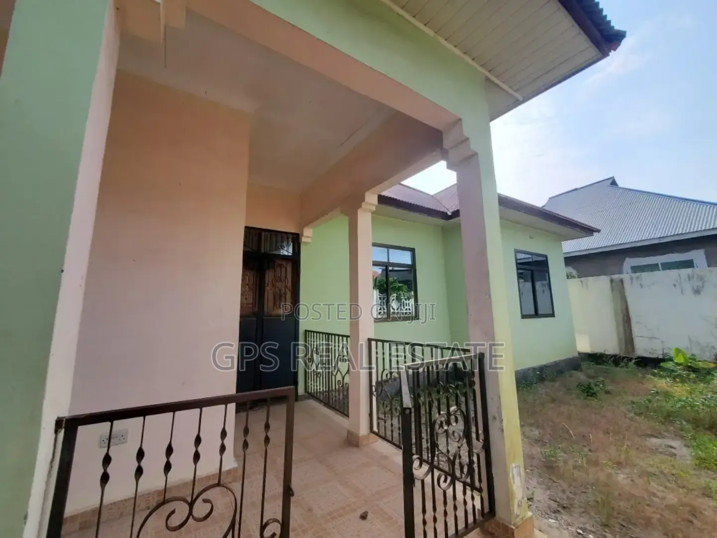 3bdrm House in Vikindu, Temeke for sale