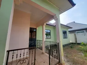 3bdrm House in Vikindu, Temeke for sale