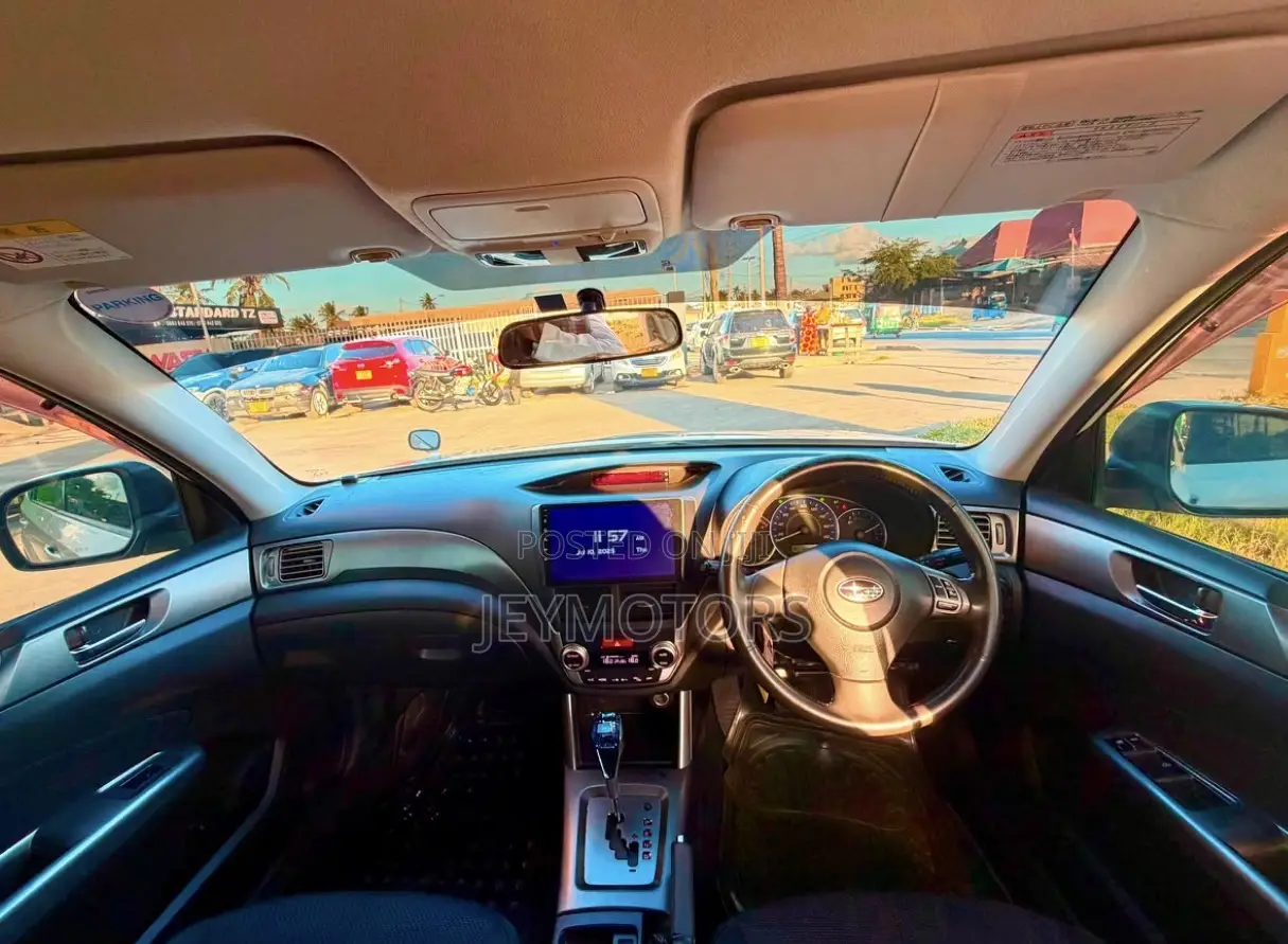 Subaru Forester 2012 White