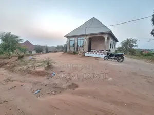 3bdrm House in Kifuru, Kinondoni for sale