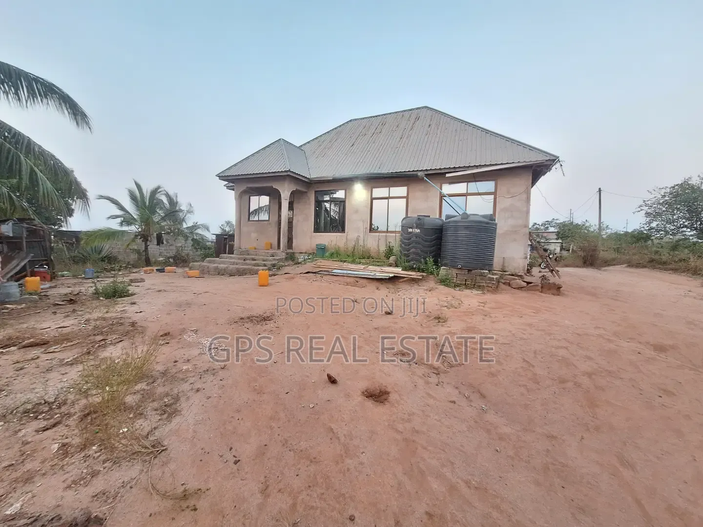 3bdrm House in Kifuru, Kinondoni for sale