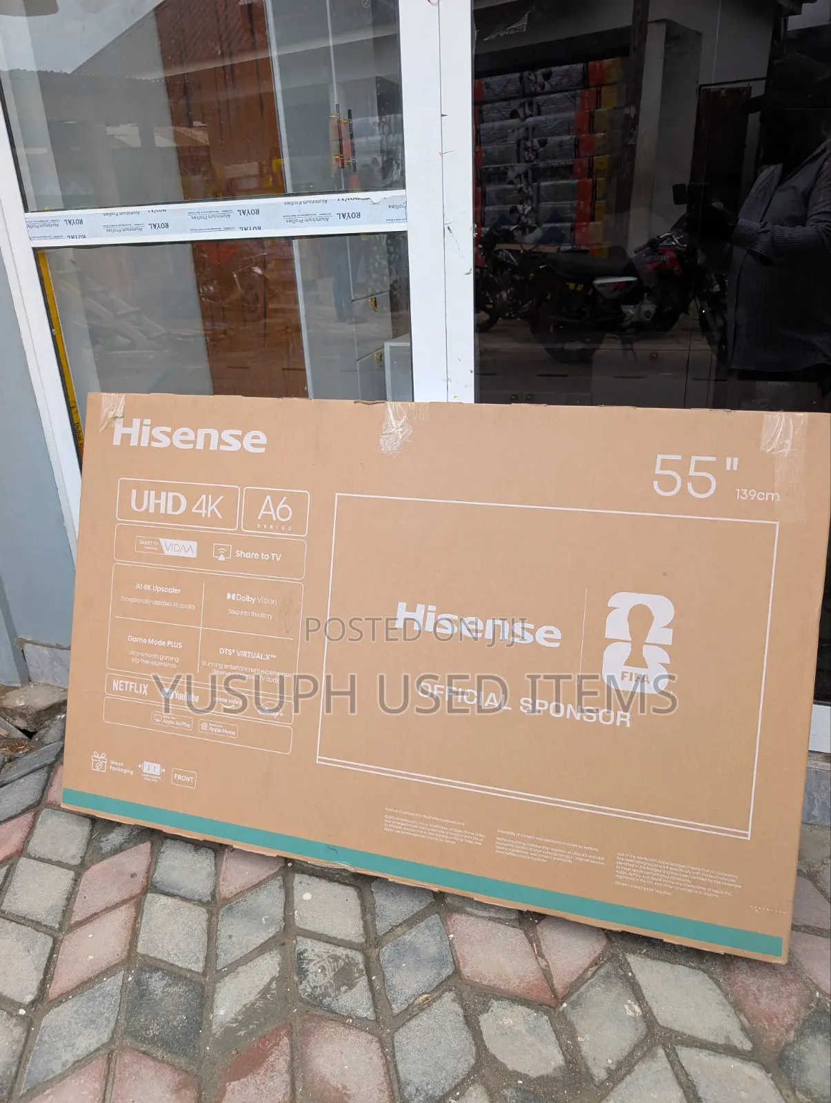 Hisense Smart TV //