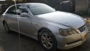 Toyota Mark X 2.5 RWD 2005 Silver