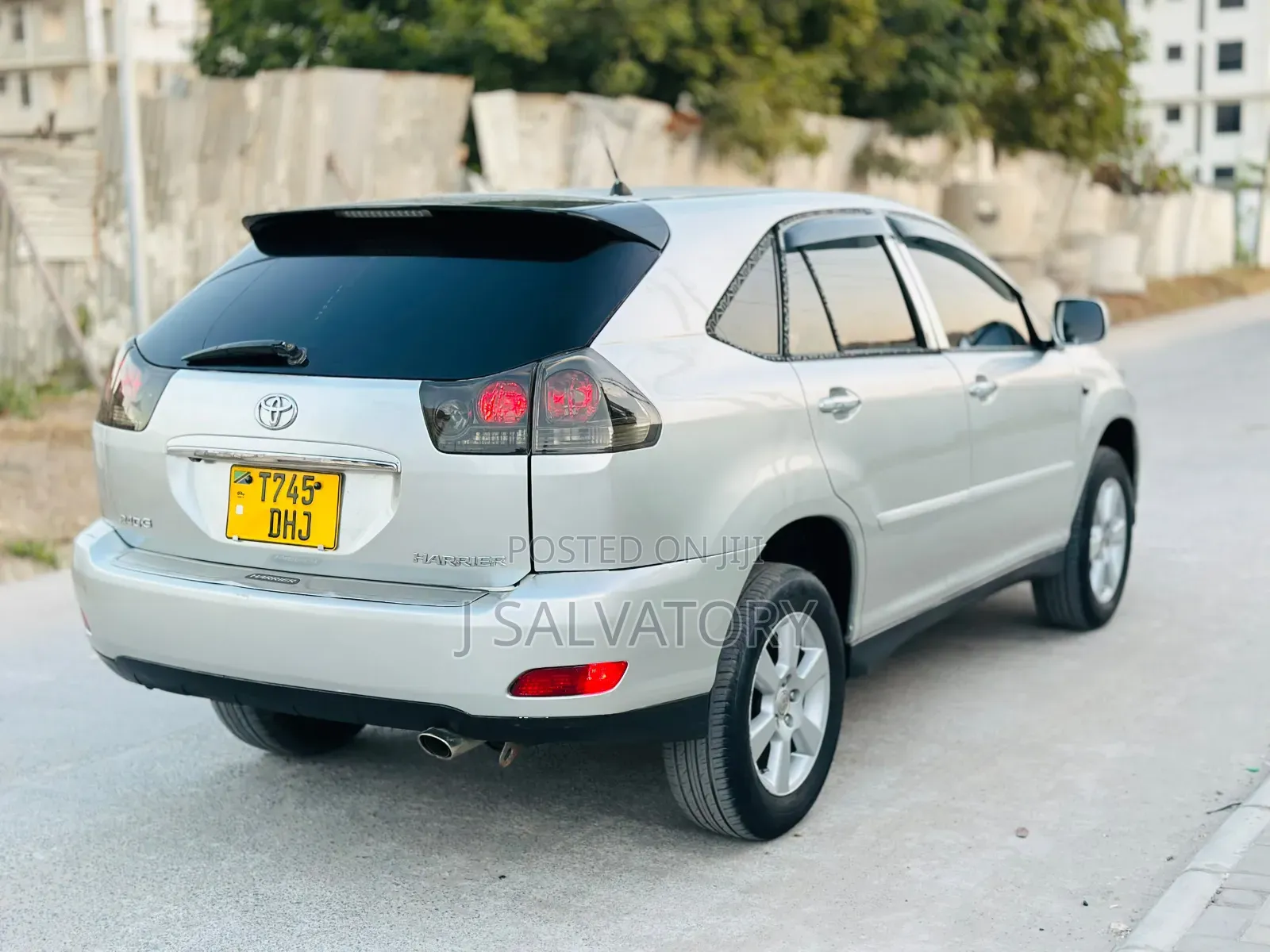 Toyota Harrier 2006 Silver