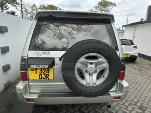 Toyota Land Cruiser Prado 2.7 3dr 2002 Silver