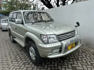 Toyota Land Cruiser Prado 2.7 3dr 2002 Silver