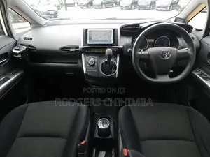 Toyota Wish 2010 Gray