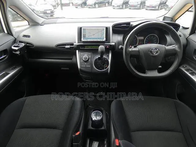 Toyota Wish 2010 Gray