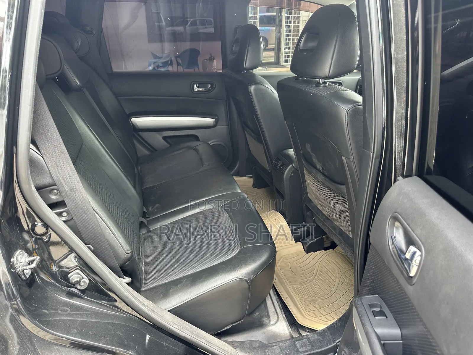 Nissan X-Trail 2.0 Petrol XE 2012 Black