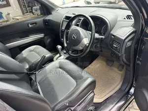 Nissan X-Trail 2.0 Petrol XE 2012 Black
