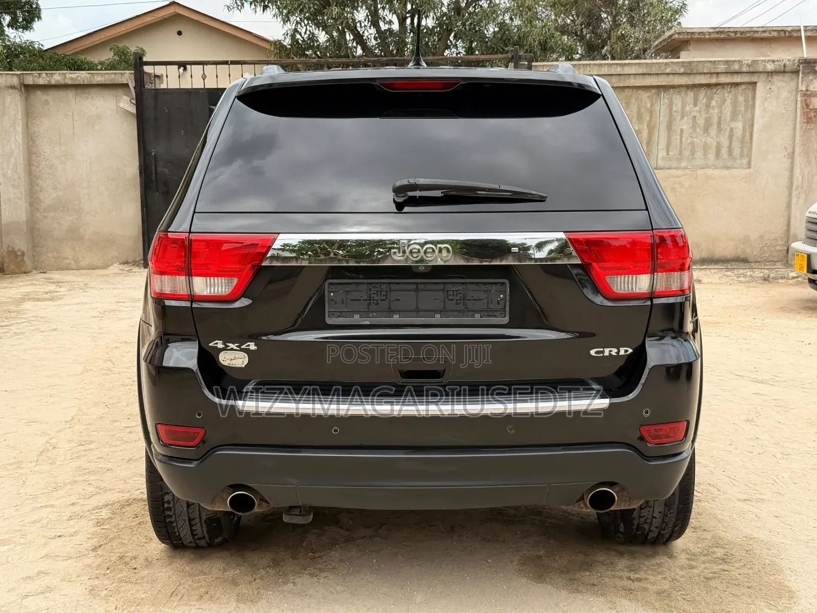 Jeep Cherokee 2012 Black
