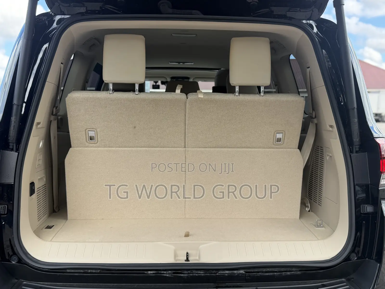 New Toyota Land Cruiser LC300 2025 Black