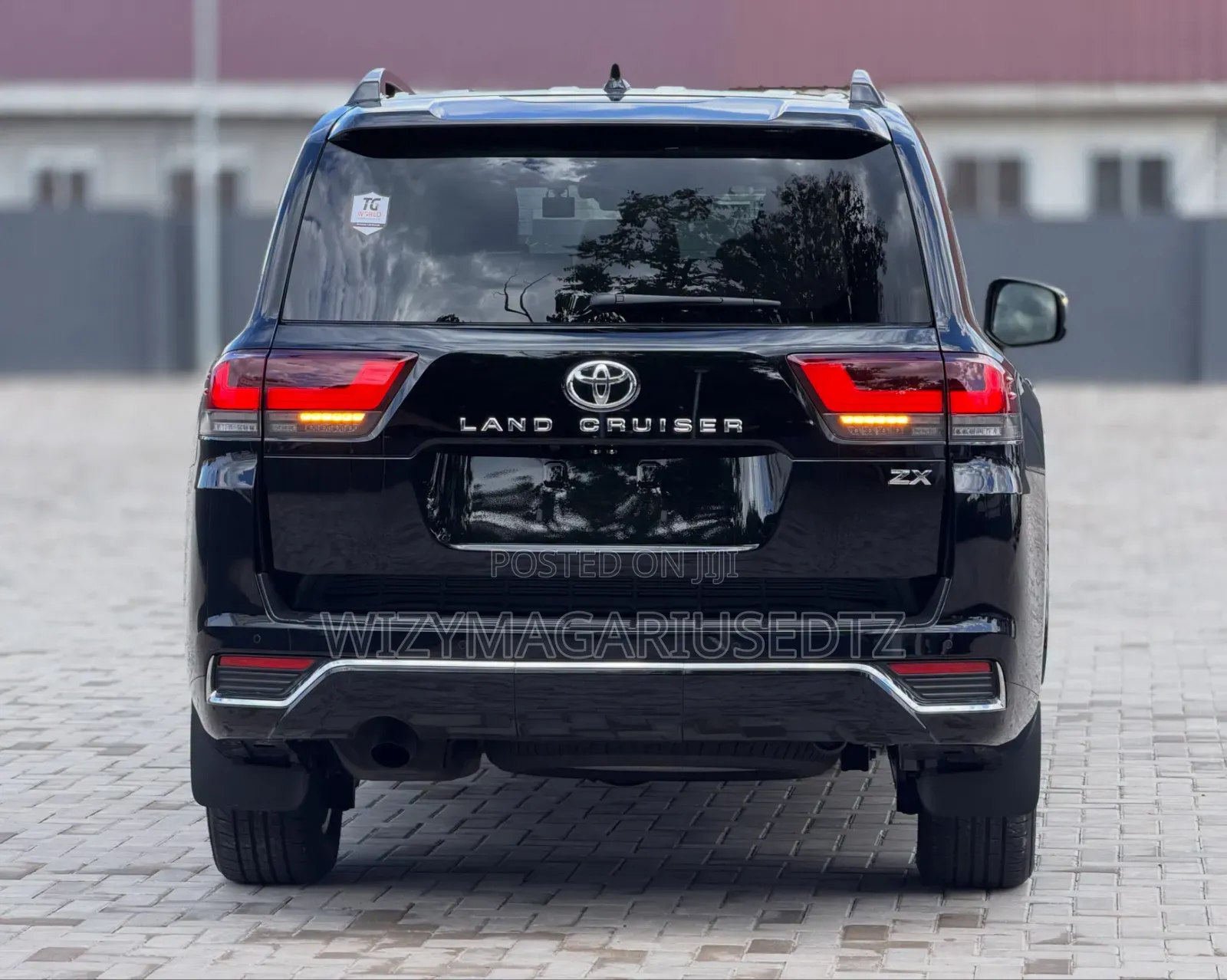 New Toyota Land Cruiser 2025 Black