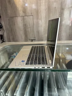 Laptop HP EliteBook x360 1030 G8 16GB Intel Core i7 SSD 256GB