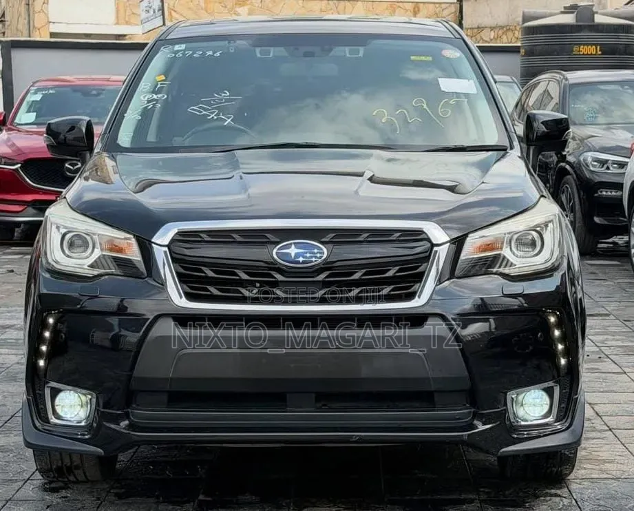 Subaru Forester 2016 Black