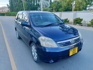 Toyota Raum 2003 Blue