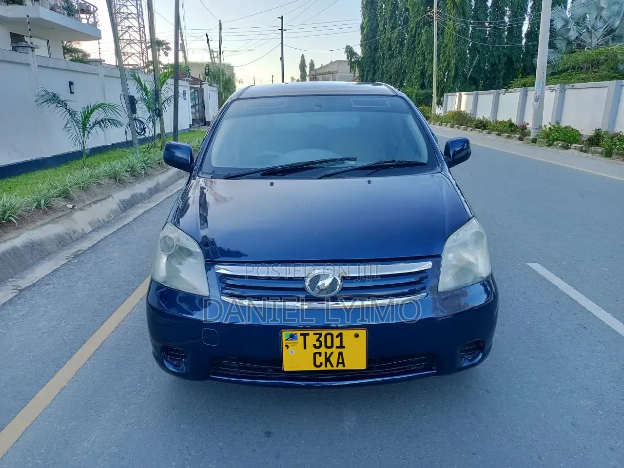 Toyota Raum 2003 Blue