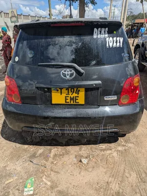 Toyota IST 2005 Black