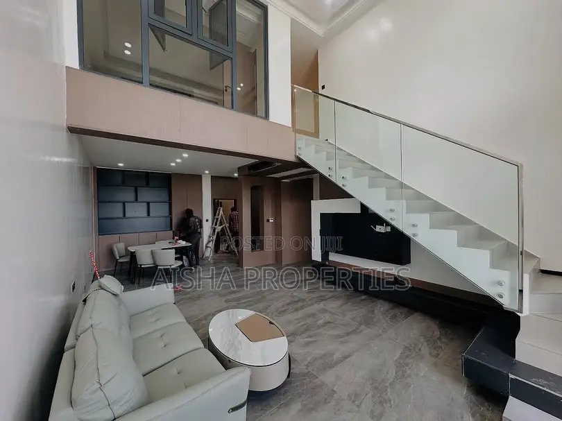Furnished 2bdrm Apartment in Oyster Bay for rent