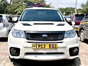 Subaru Forester 2009 White