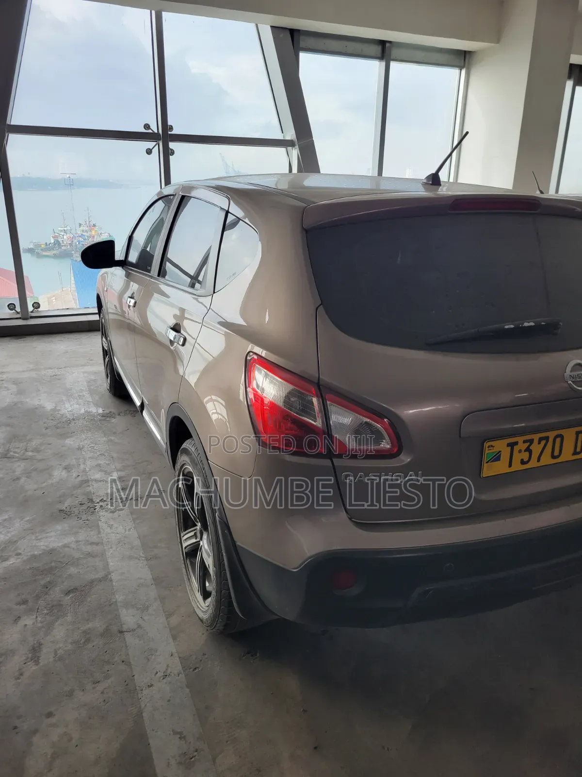 Nissan Qashqai 2011 Pearl