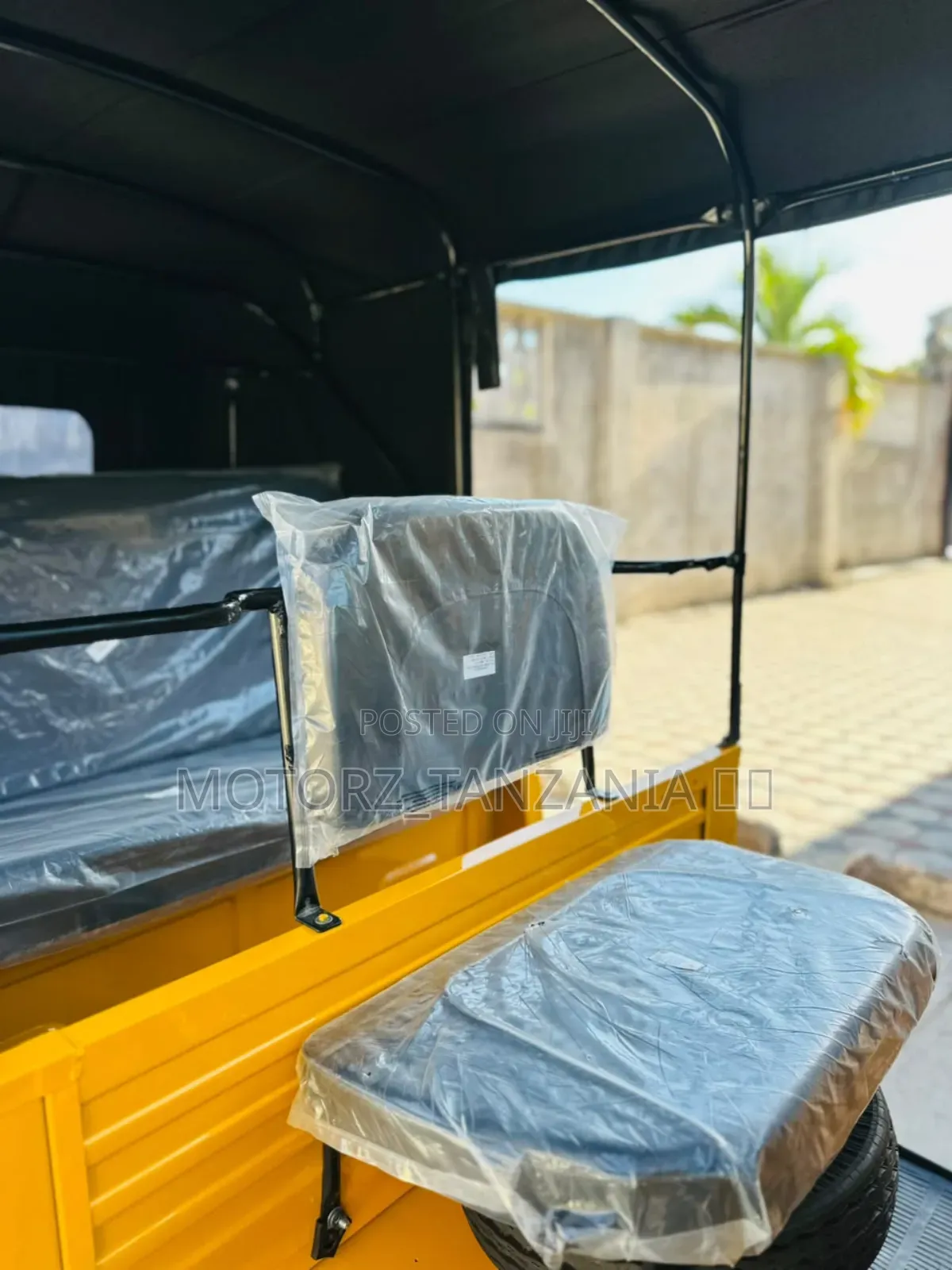 New Piaggio 2026 Yellow