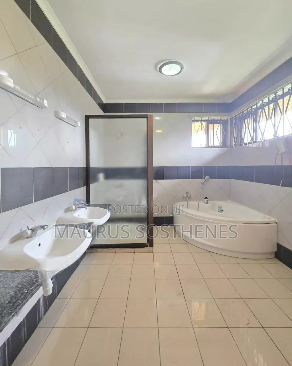 6bdrm House in Mikocheni A for sale