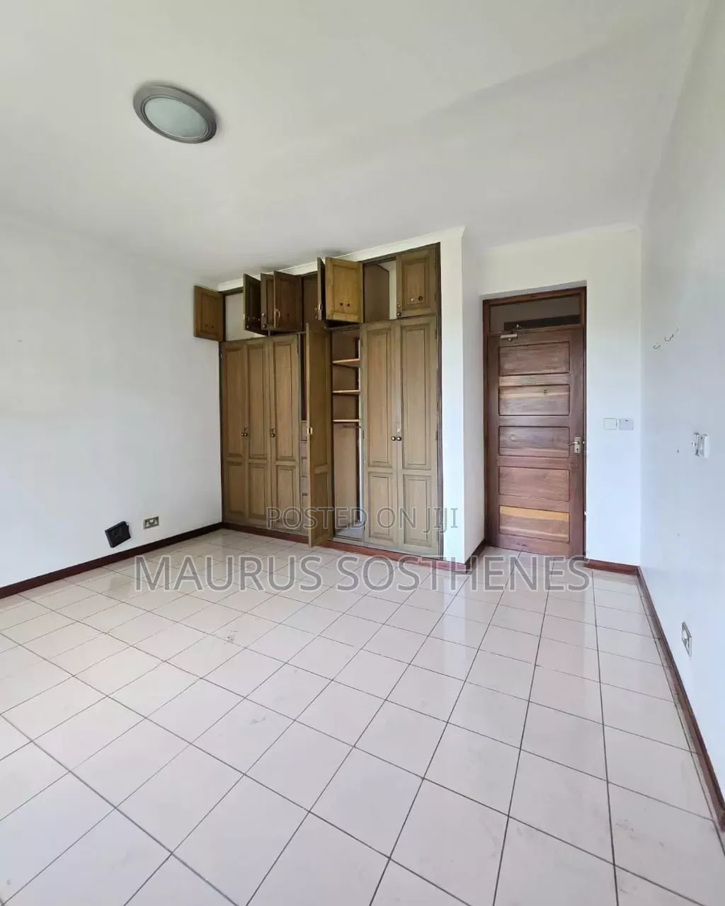 6bdrm House in Mikocheni A for sale