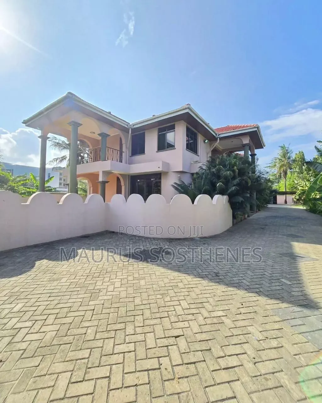 6bdrm House in Mikocheni A for sale