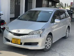 Toyota Wish 2010 Silver