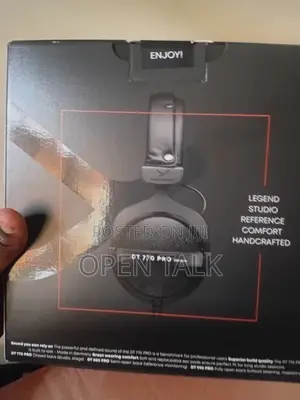 Beyerdynamic Dt 770 Pro 250 Ohm Studio Headphones