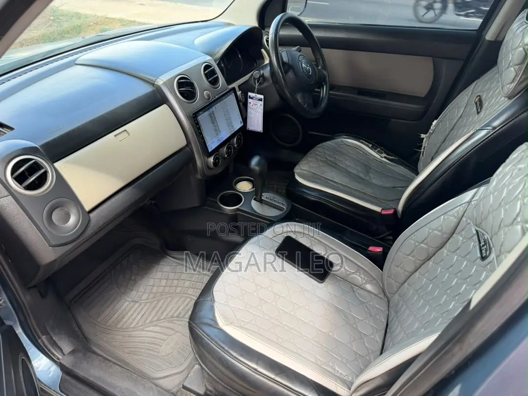 Mazda Verisa 2008 Blue