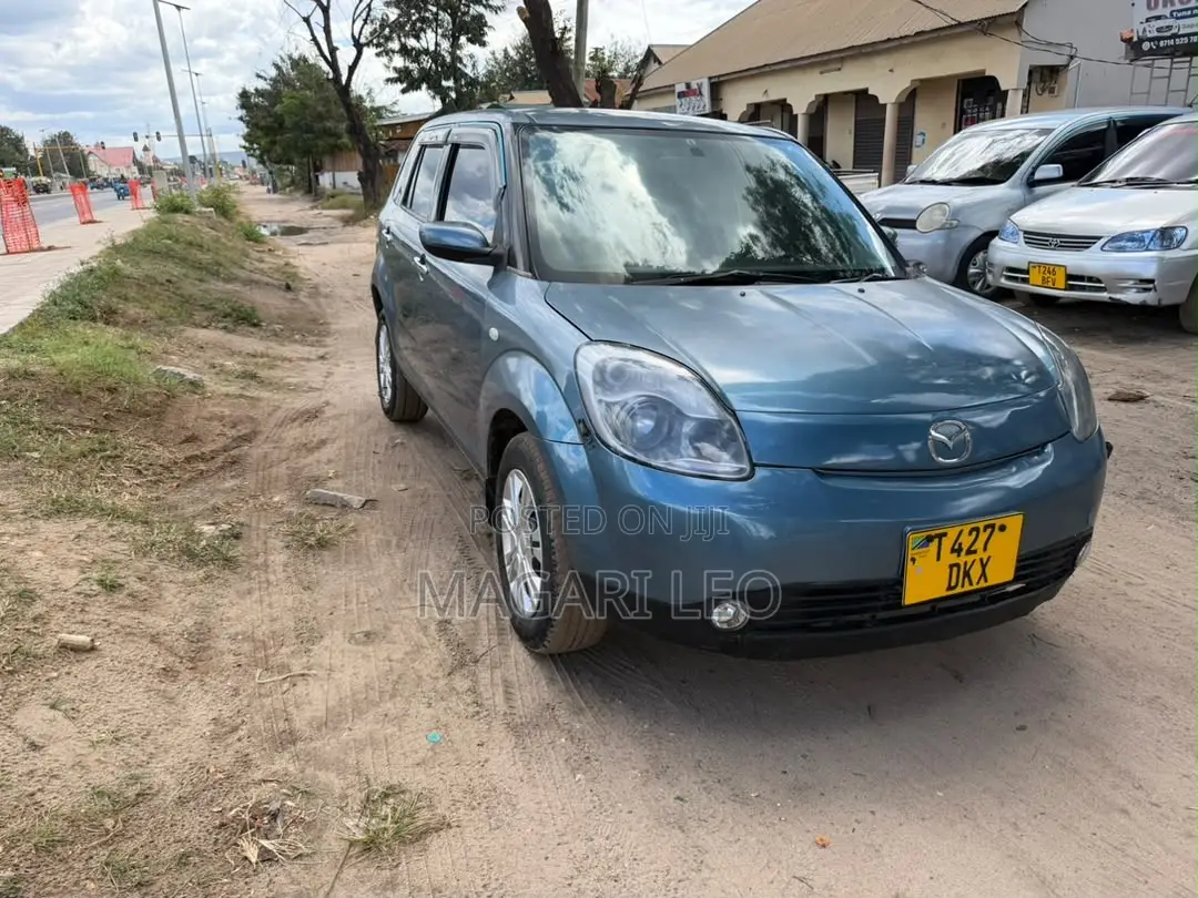 Mazda Verisa 2008 Blue