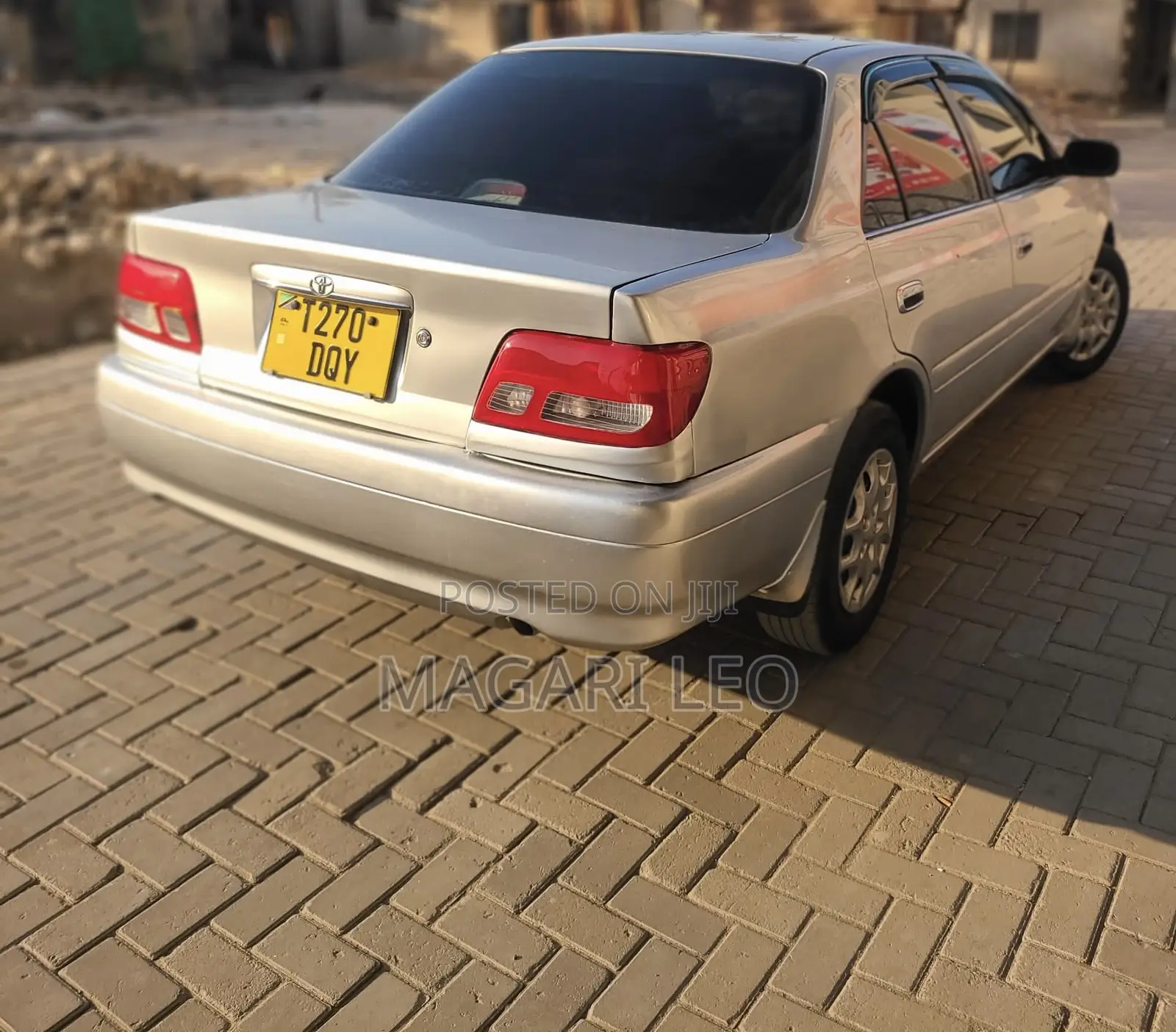 Toyota Carina 1.5 FWD Sedan 2001 Silver