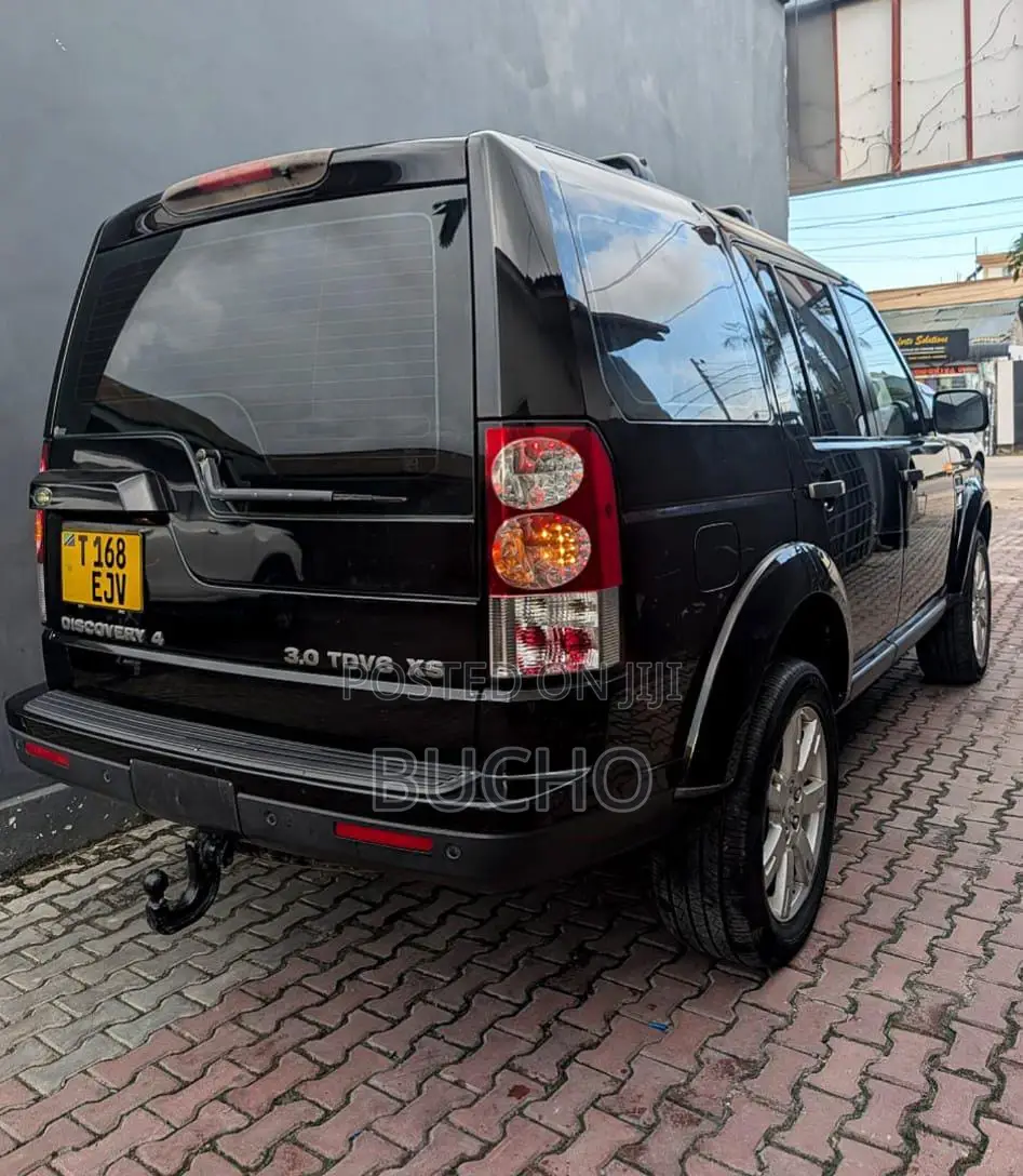 Land Rover Discovery 2014 Black