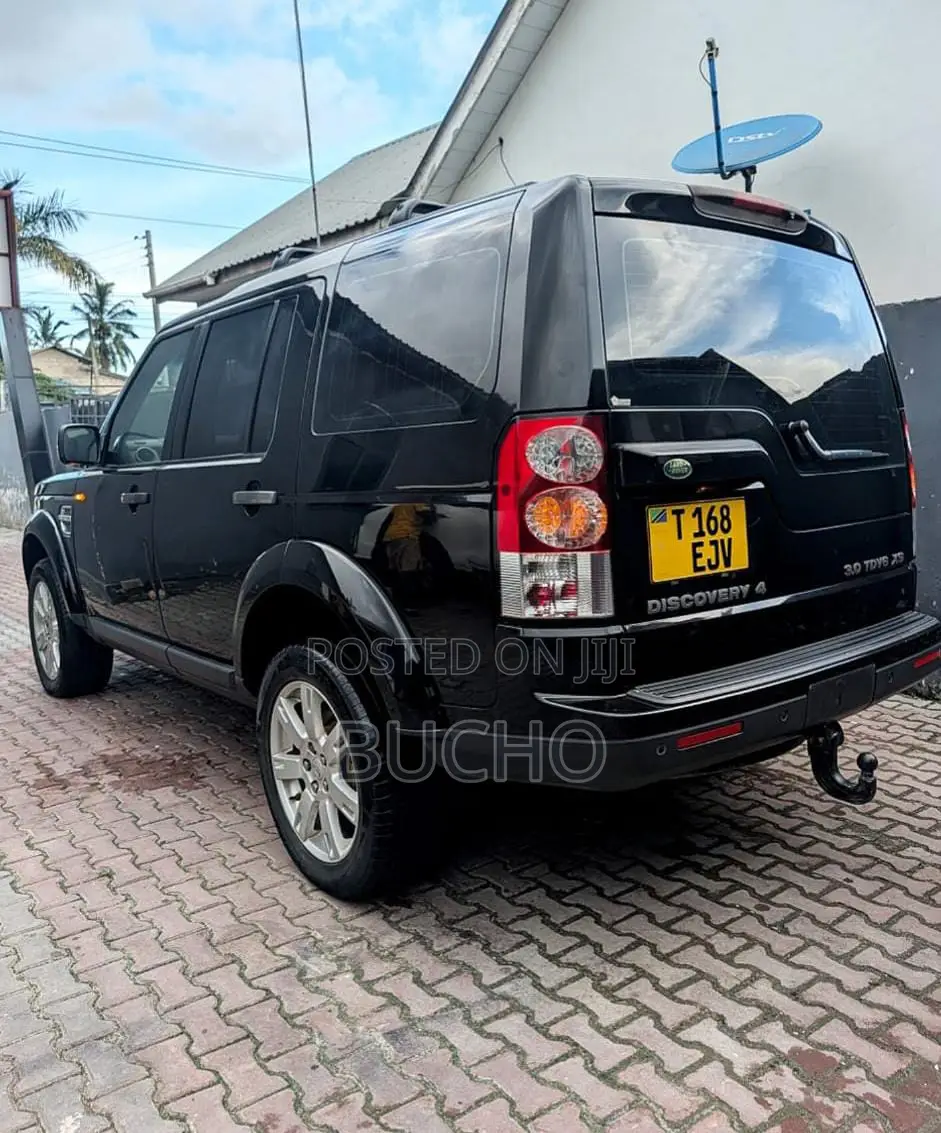 Land Rover Discovery 2014 Black