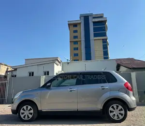 Mazda Verisa 2010 Silver