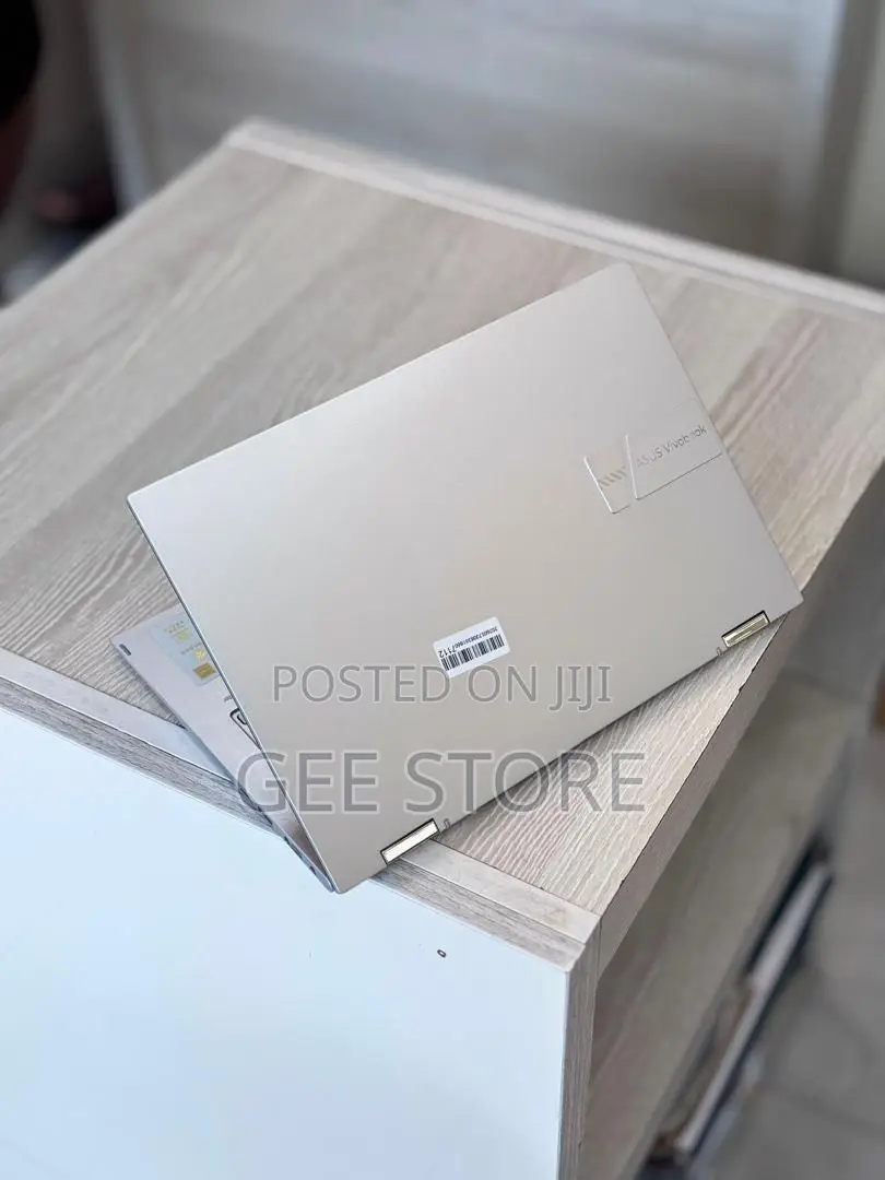 Laptop Asus 8GB Intel SSD 256GB