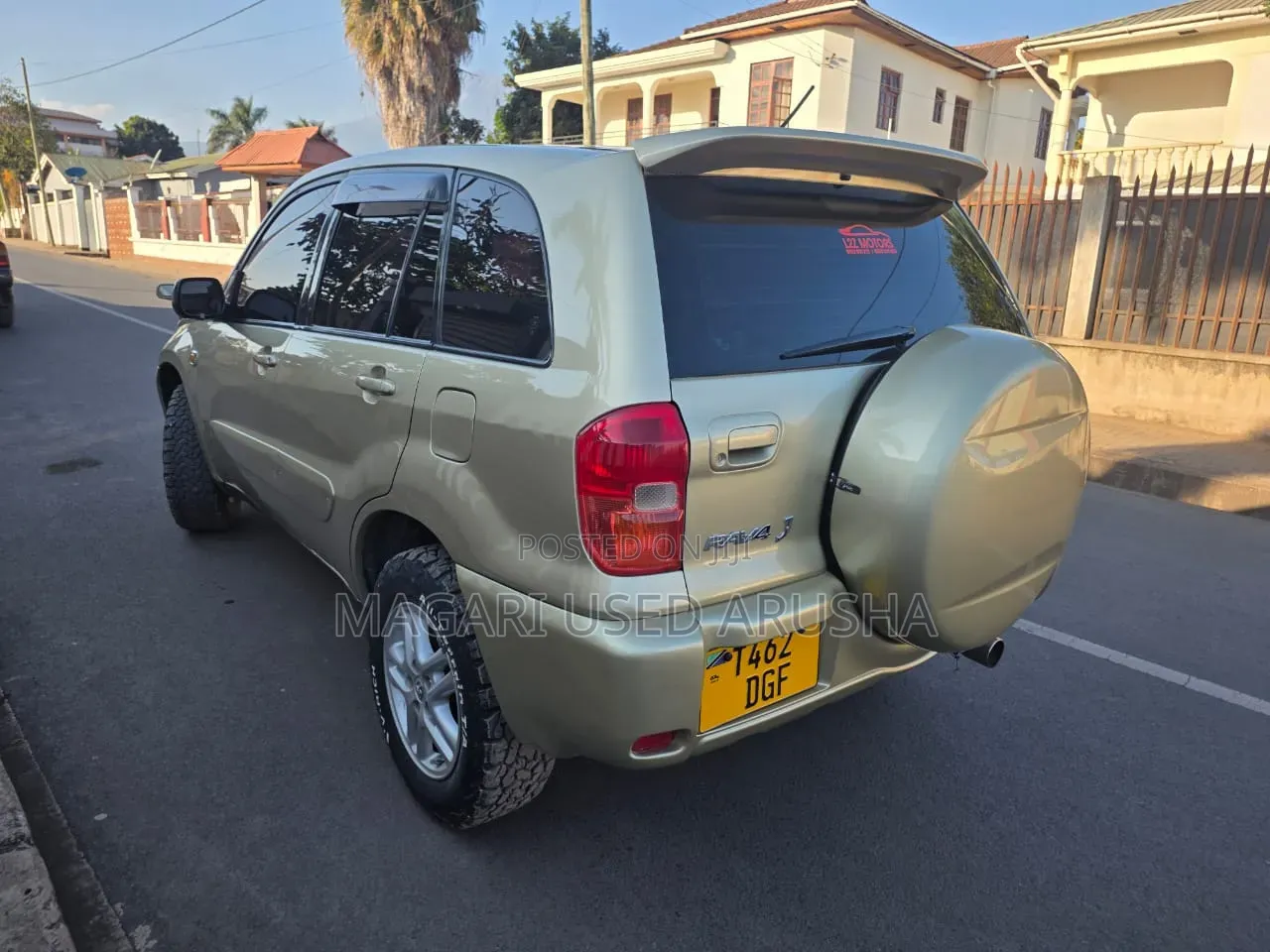 Toyota RAV4 Automatic 2003 Gold