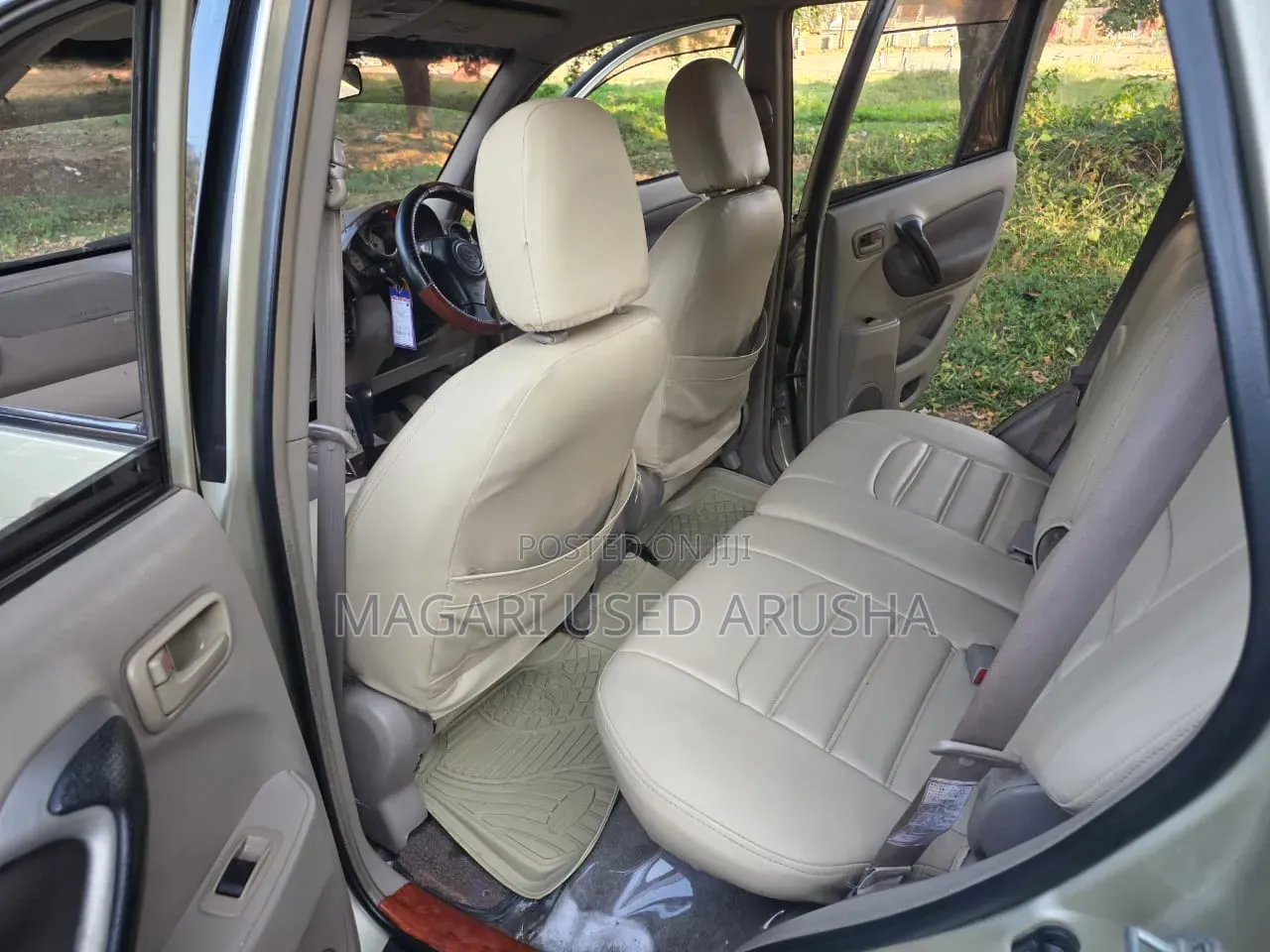 Toyota RAV4 Automatic 2003 Gold