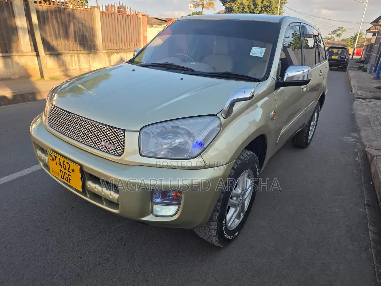 Toyota RAV4 Automatic 2003 Gold