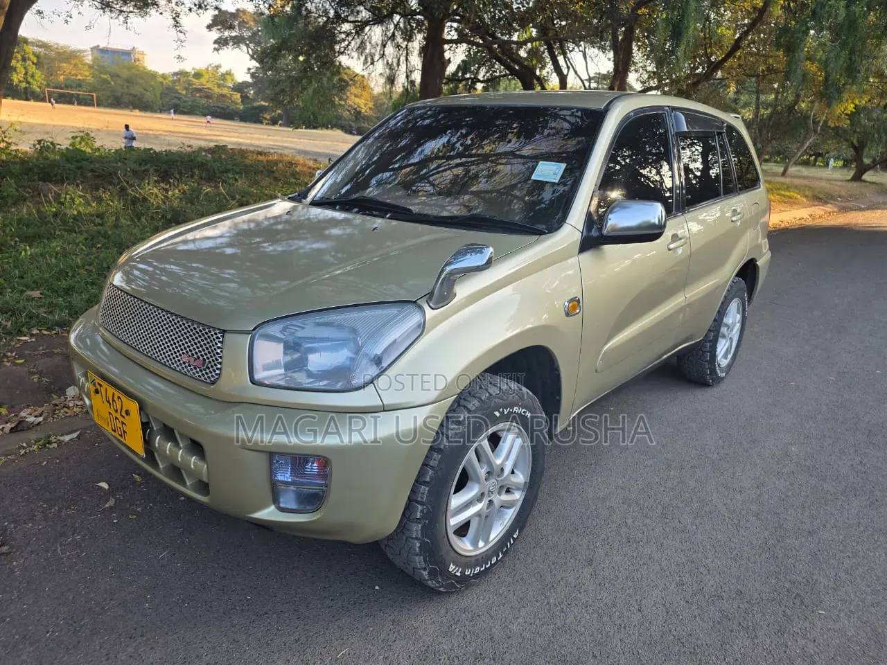 Toyota RAV4 Automatic 2003 Gold