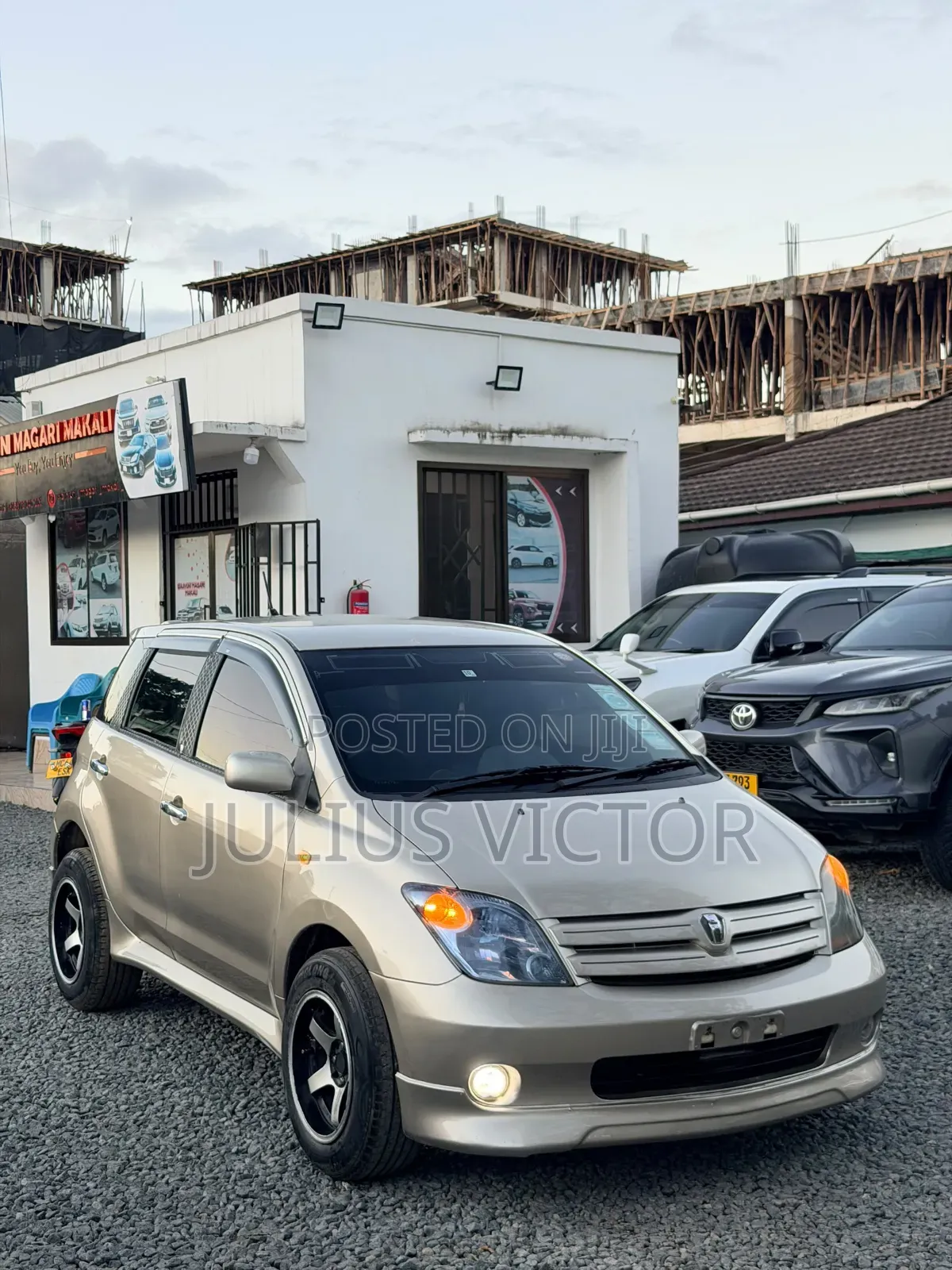 Toyota IST 2004 Beige