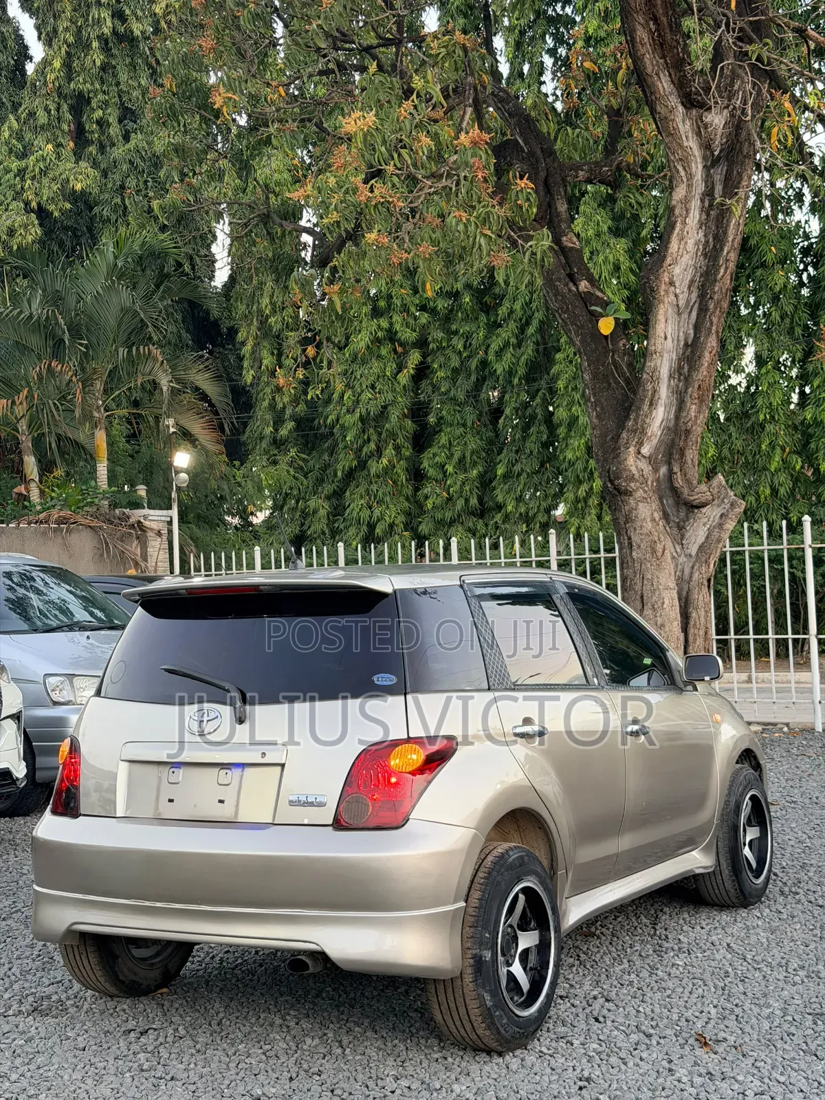 Toyota IST 2004 Beige