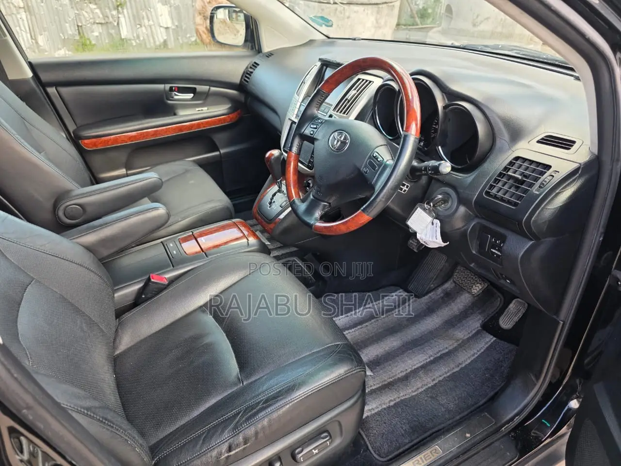 Toyota Harrier 2.4 2006 Black