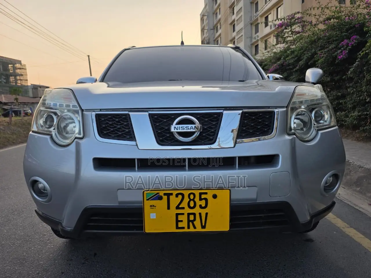 Nissan X-Trail 2.0 Petrol XE 2011 Silver