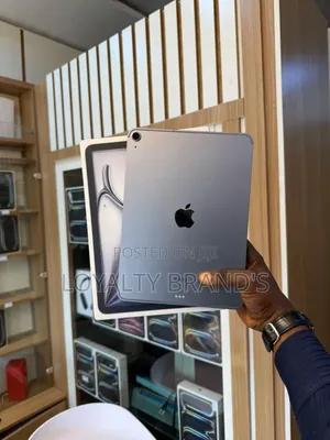 New Apple iPad Air 13 (2024) 256 GB