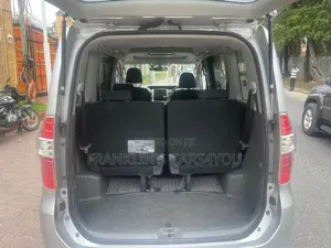 Toyota Noah 2008 Silver