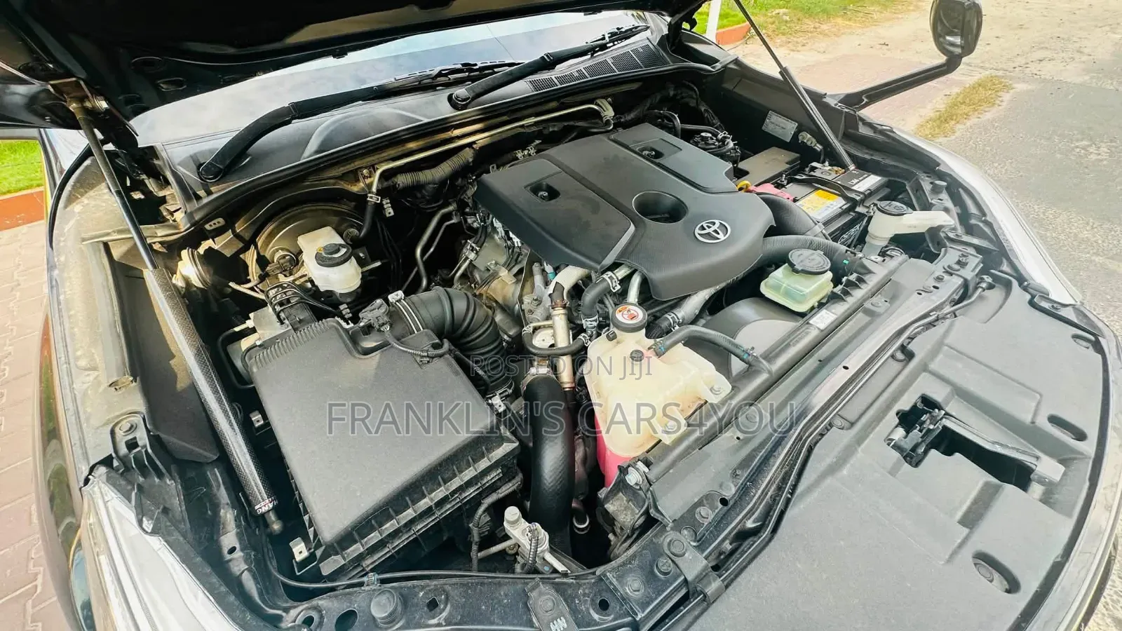 Toyota Hilux 2019 Black