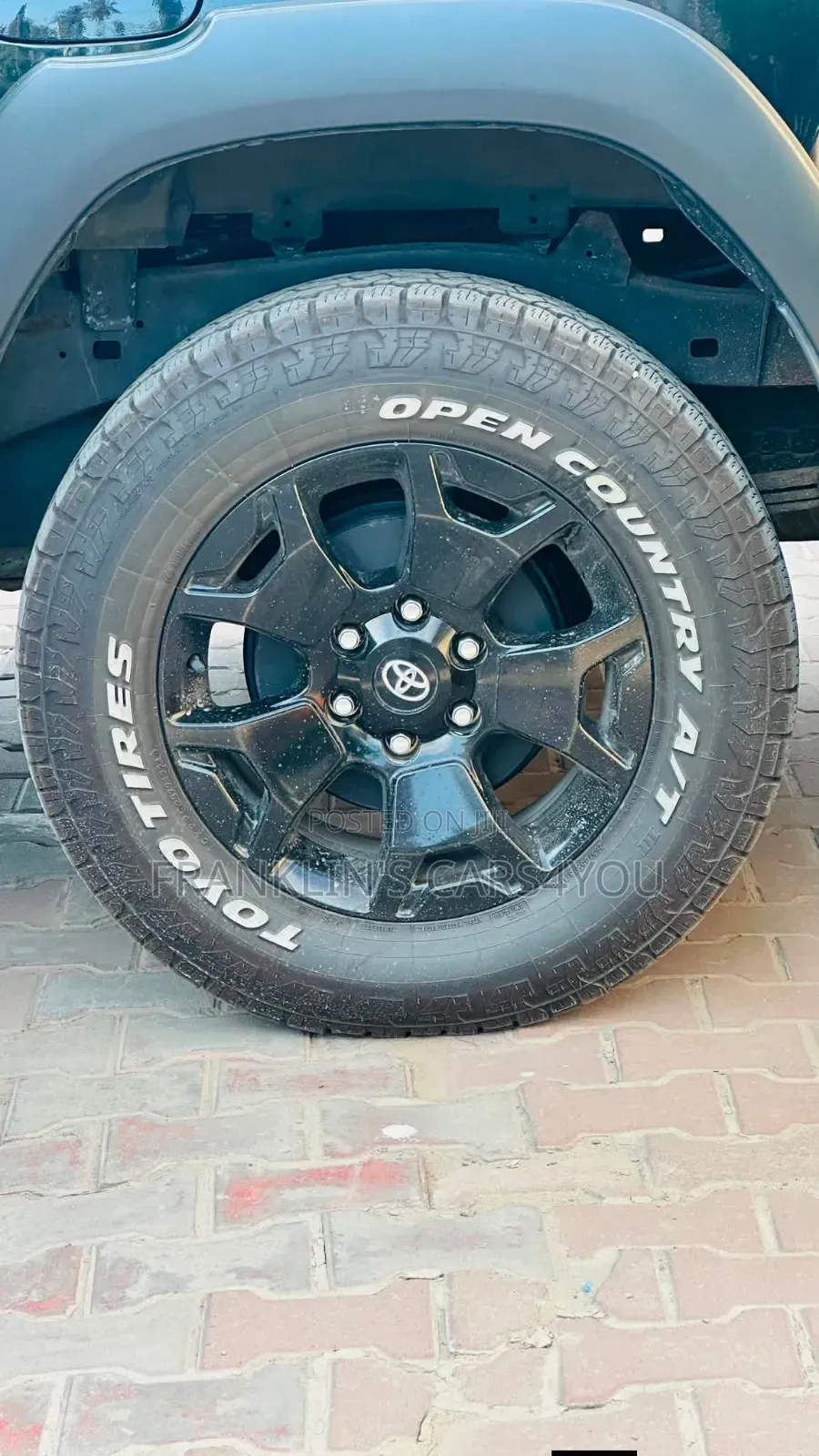 Toyota Hilux 2019 Black